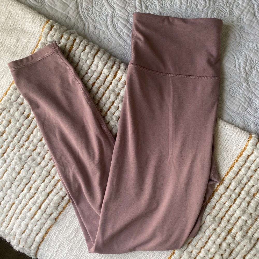 Athleta Elation Train 7/8 Tight